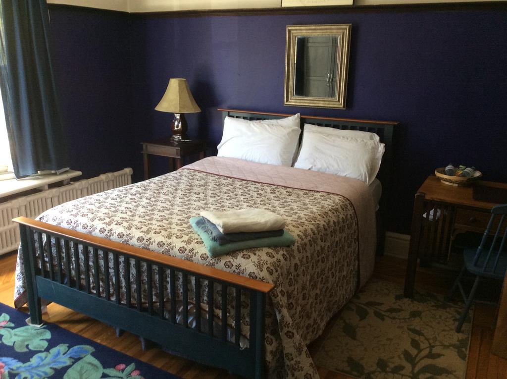Elliott House Bed & Breakfastトロント 部屋 写真