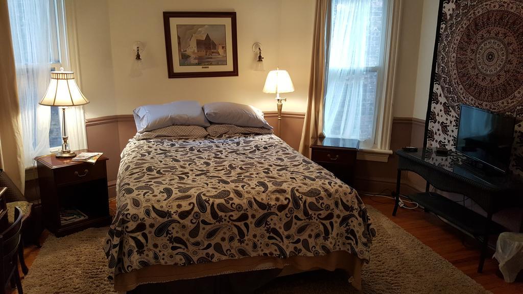 Elliott House Bed & Breakfastトロント エクステリア 写真