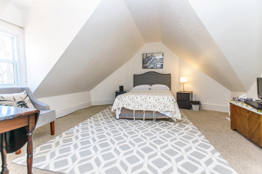 Elliott House Bed & Breakfastトロント エクステリア 写真