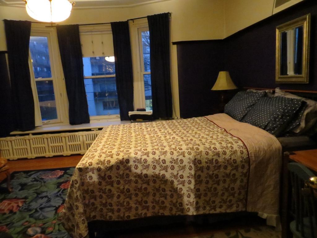 Elliott House Bed & Breakfastトロント 部屋 写真