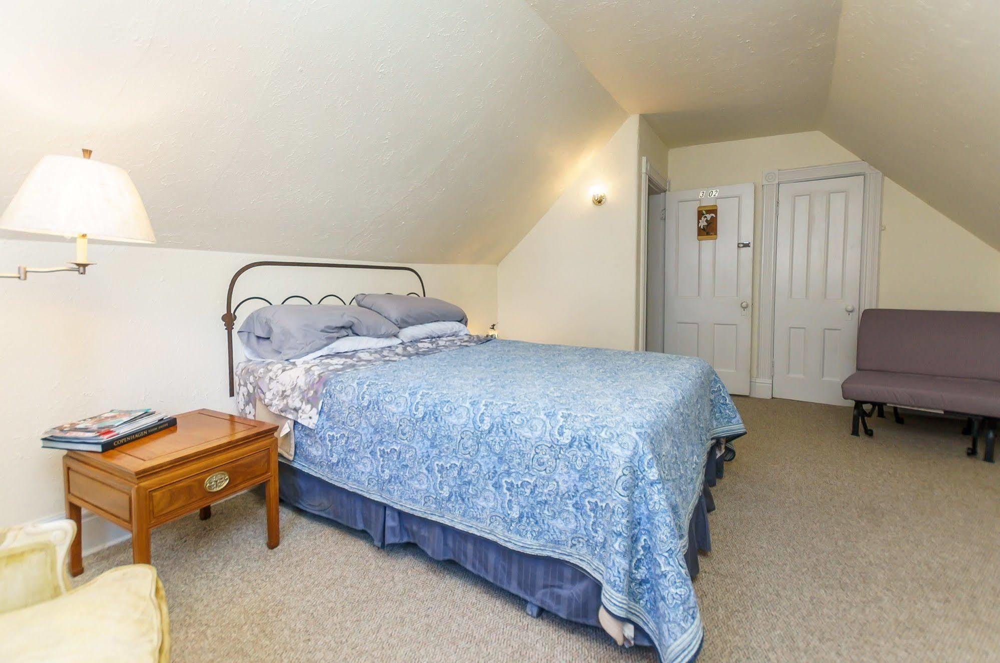 Elliott House Bed & Breakfastトロント エクステリア 写真