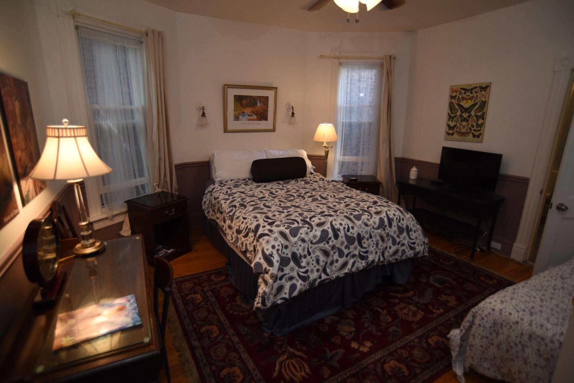 Elliott House Bed & Breakfastトロント エクステリア 写真